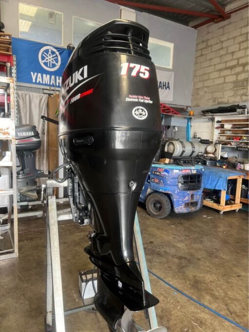 Used 2014 Suzuki 175hp Outboard Motor - Excellent Condition